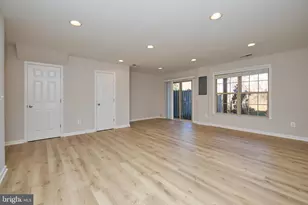 42612 Galbraith Square, Broadlands, VA 20148 - Photo 3