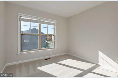 42612 Galbraith Square, Broadlands, VA 20148 - Photo 17