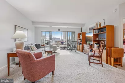 19375 Cypress Ridge Terrace #601, Leesburg, VA 20176 - Photo 9