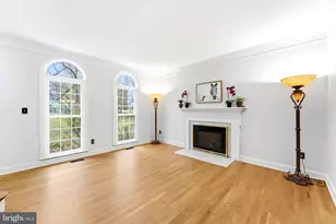 15700 Trapshire Ct, Waterford, VA 20197 - Photo 11