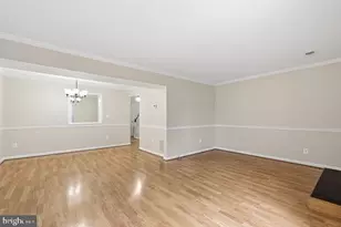 310 S 11th St, Purcellville, VA 20132 - Photo 9