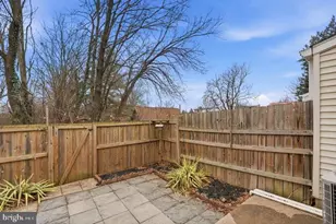 310 S 11th St, Purcellville, VA 20132 - Photo 37