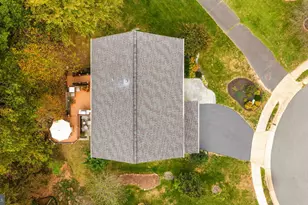 20848 Great Falls Forest Dr, Sterling, VA 20165 - Photo 21