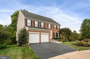 20848 Great Falls Forest Dr, Sterling, VA 20165 - Photo 7