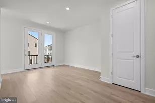 42119 Picasso Sq, Ashburn, VA 20148 - Photo 13