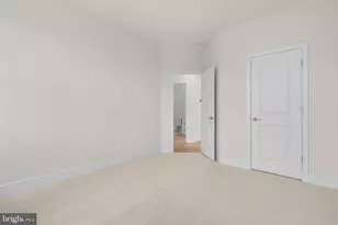 42119 Picasso Sq, Ashburn, VA 20148 - Photo 29