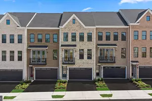 42119 Picasso Sq, Ashburn, VA 20148 - Photo 47