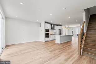 42121 Picasso Sq, Ashburn, VA 20148 - Photo 19