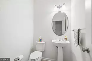 42822 Edgegrove Heights Terrace, Ashburn, VA 20148 - Photo 17