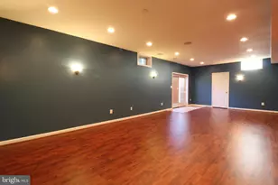 25497 Carrington Dr, Chantilly, VA 20152 - Photo 29