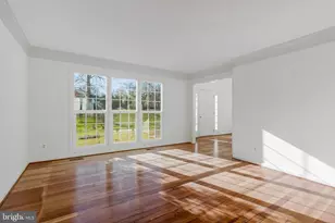 714 Clairmont Ct NE, Leesburg, VA 20176 - Photo 7