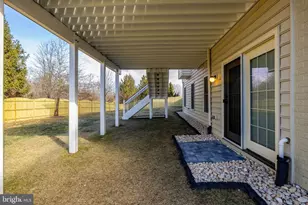 23151 Glenorchy Ct, Ashburn, VA 20148 - Photo 59