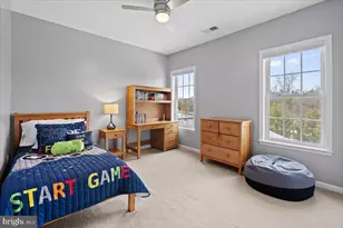 23151 Glenorchy Ct, Ashburn, VA 20148 - Photo 43