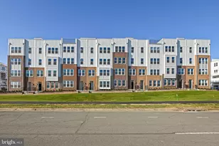 19872 Yellow Daisy Ter, Ashburn, VA 20147 - Photo 3