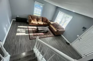 832 Smartts Ln NE, Leesburg, VA 20176 - Photo 3