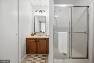 48 McPherson Cir, Sterling, VA 20165 - Photo 27