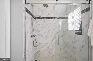 48 McPherson Cir, Sterling, VA 20165 - Photo 25