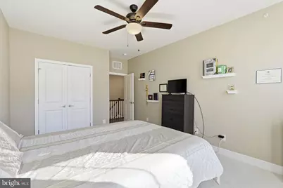 42605 Nubbins Terrace, Ashburn, VA 20147 - Photo 17