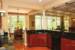 19123 Stream Crossing Ct, Leesburg, VA 20176 - Photo 7