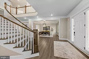 41122 Clearfield Mdw Dr, Aldie, VA 20105 - Photo 7