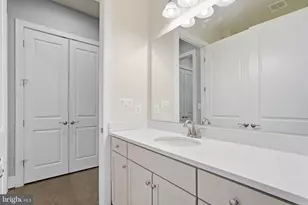 23595 Golden Embers Square, Ashburn, VA 20148 - Photo 21