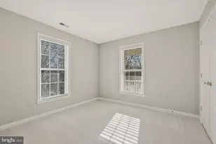20319 Bowfonds St, Ashburn, VA 20147 - Photo 53