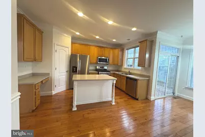 42496 Coronado, Brambleton, VA 20148 - Photo 5