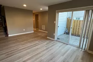 42253 Dean Chapel Square, Chantilly, VA 20152 - Photo 17