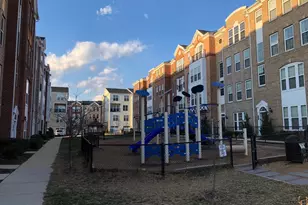 42782 Hay Rd, Ashburn, VA 20147 - Photo 5