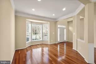 19296 Creek Field Cir, Leesburg, VA 20176 - Photo 11