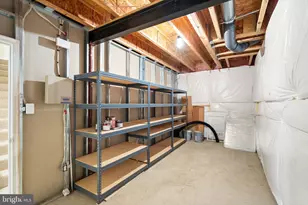 19296 Creek Field Cir, Leesburg, VA 20176 - Photo 57