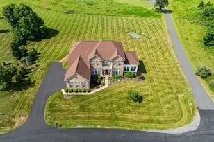 19575 Rothbury Ln, Leesburg, VA 20175 - Photo 5