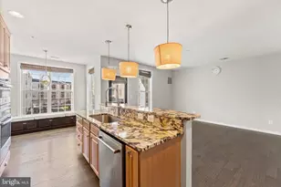 23483 Logans Ridge Terrace, Ashburn, VA 20148 - Photo 9