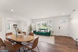 140 S 26th St, Purcellville, VA 20132 - Photo 7