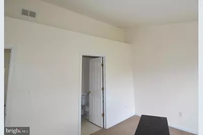 42761 Hollingsworth Terrace, Chantilly, VA 20152 - Photo 17