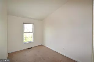 42761 Hollingsworth Terrace, Chantilly, VA 20152 - Photo 17