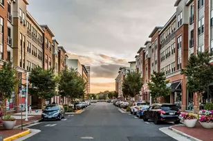 22395 Claude Moore Dr, Ashburn, VA 20148 - Photo 23