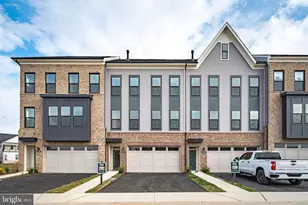 23630 Winterday Dr, Ashburn, VA 20148 - Photo 1