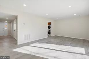 1023A Margate Ct, Sterling, VA 20163 - Photo 9