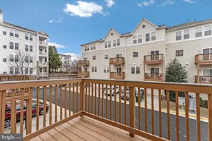 24667 Byrne Meadow Square, Aldie, VA 20105 - Photo 23