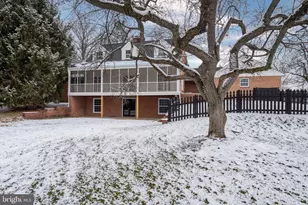 17747 Silcott Springs Rd, Purcellville, VA 20132 - Photo 7