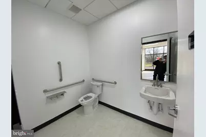 450 Harrison Street SE, Leesburg, VA 20175 - Photo 31