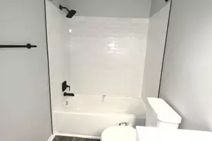 23 Jermyn Ct, Sterling, VA 20165 - Photo 21