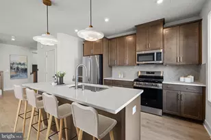 43298 Farringdon Sq, Broadlands, VA 20148 - Photo 1