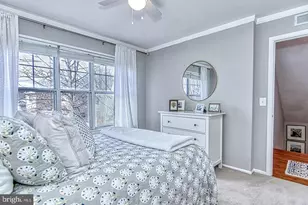 16 Glengyle Ln, Sterling, VA 20165 - Photo 29