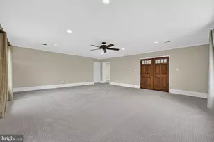 20173 Broad Run Dr, Sterling, VA 20165 - Photo 19