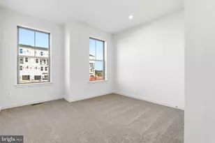 19705 Misty Moss Sq, Ashburn, VA 20147 - Photo 21