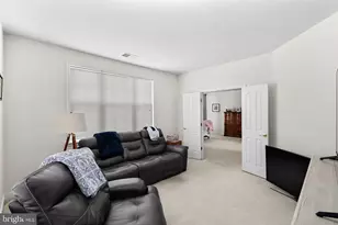 42037 Heaters Island Ct, Leesburg, VA 20176 - Photo 33