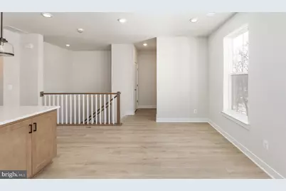 20821 Cloongee Terrace, Dulles, VA 20166 - Photo 5