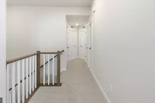 20821 Cloongee Ter, Dulles, VA 20166 - Photo 19